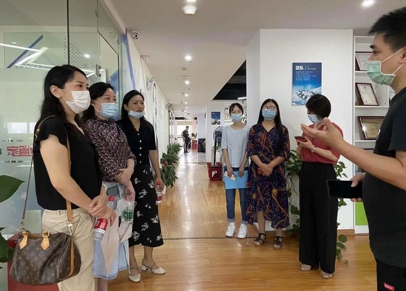 熱烈歡迎湖北省孵化器聯(lián)盟曾秘書長一行蒞臨建管家武漢分公司調研指導！